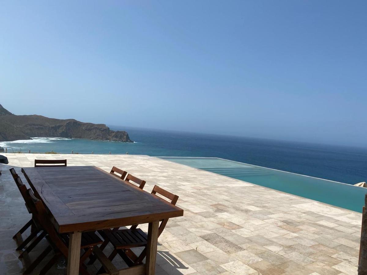 Villa Al Hoceima Pres Tala Youssef & Boumehdi Bagian luar foto
